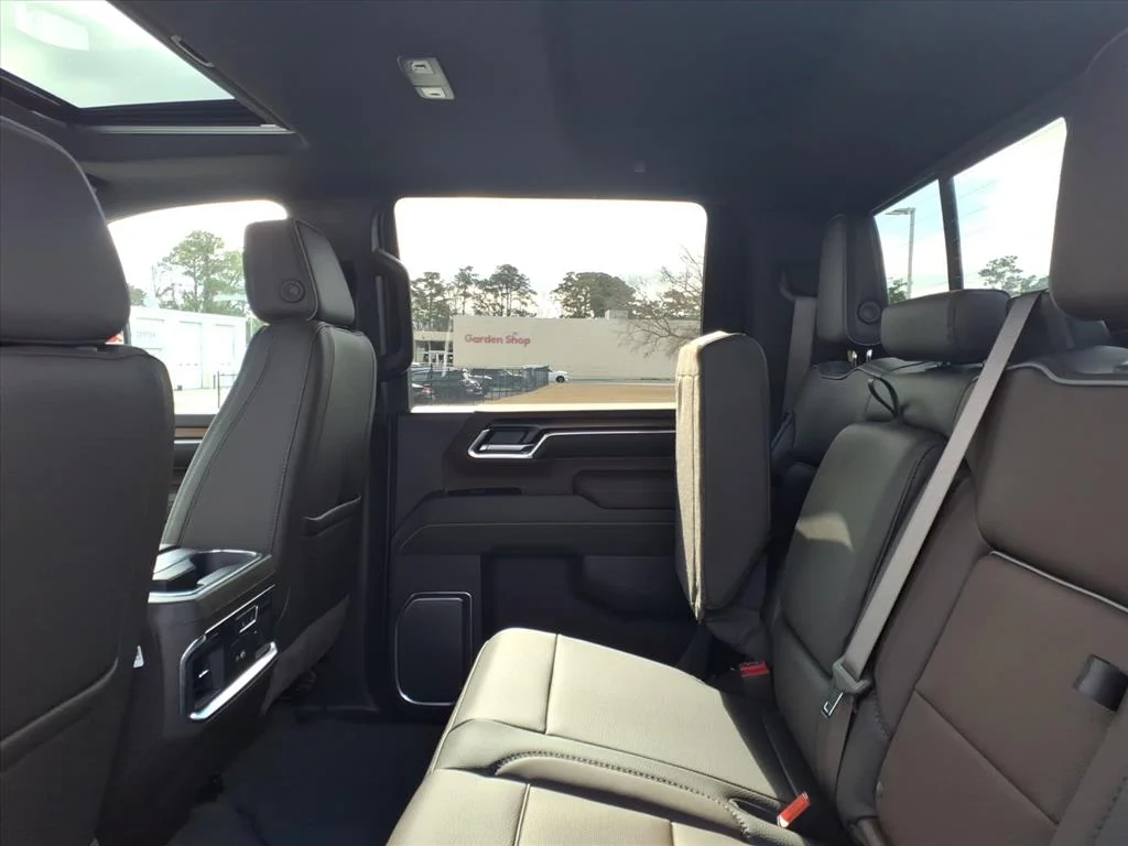 2026 GMC Sierra 2500HD Denali - Photo 6