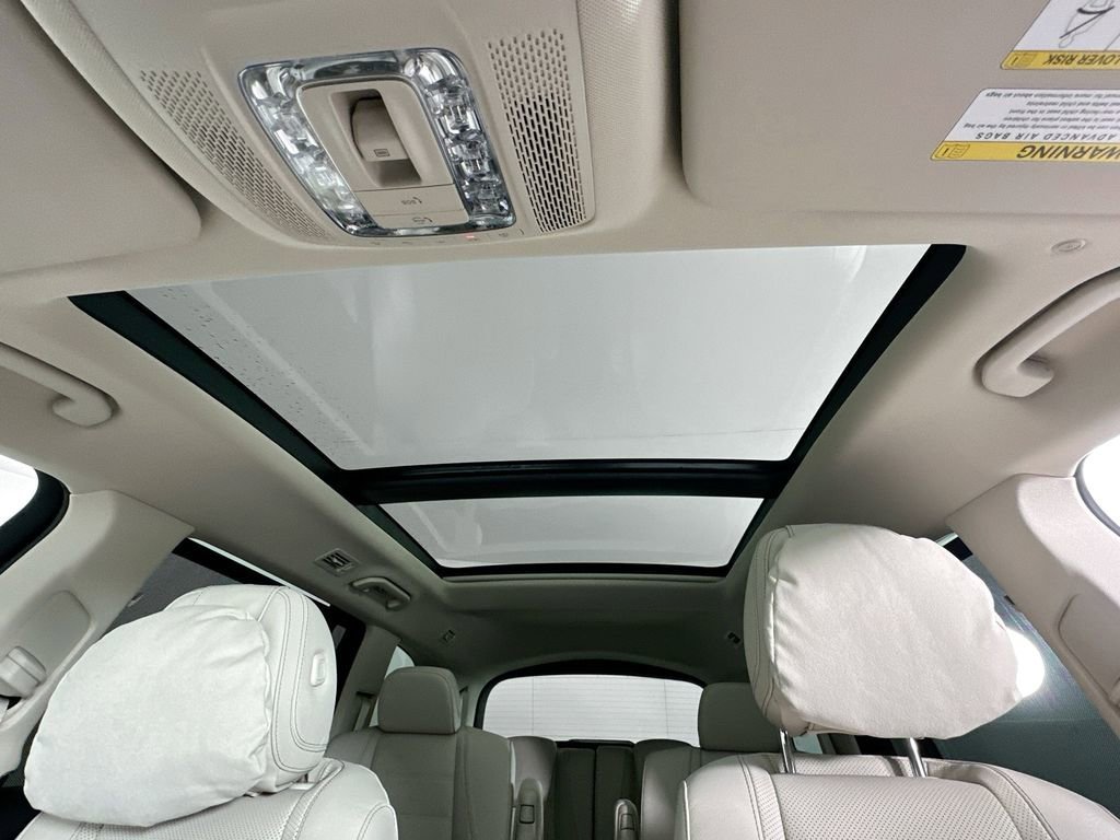 New 2026 Polar White Mercedes-Benz GLS 450 image 58