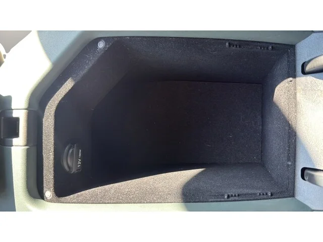 Used 2023 Uyuni White Genesis 2.5T image 14