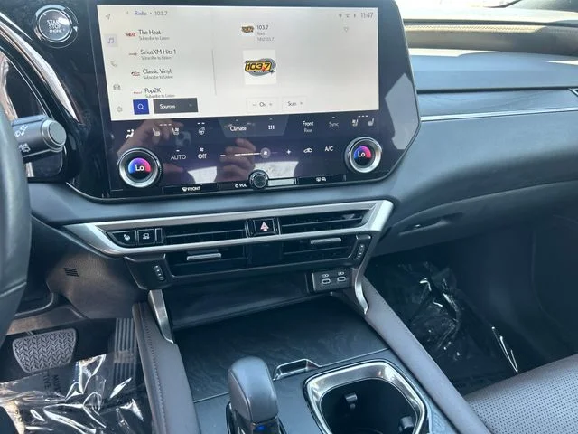 2023 Lexus RX 350 - Photo 19