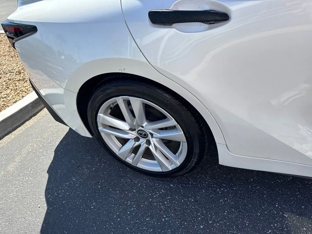 Used 2021 White Lexus 300 image 21