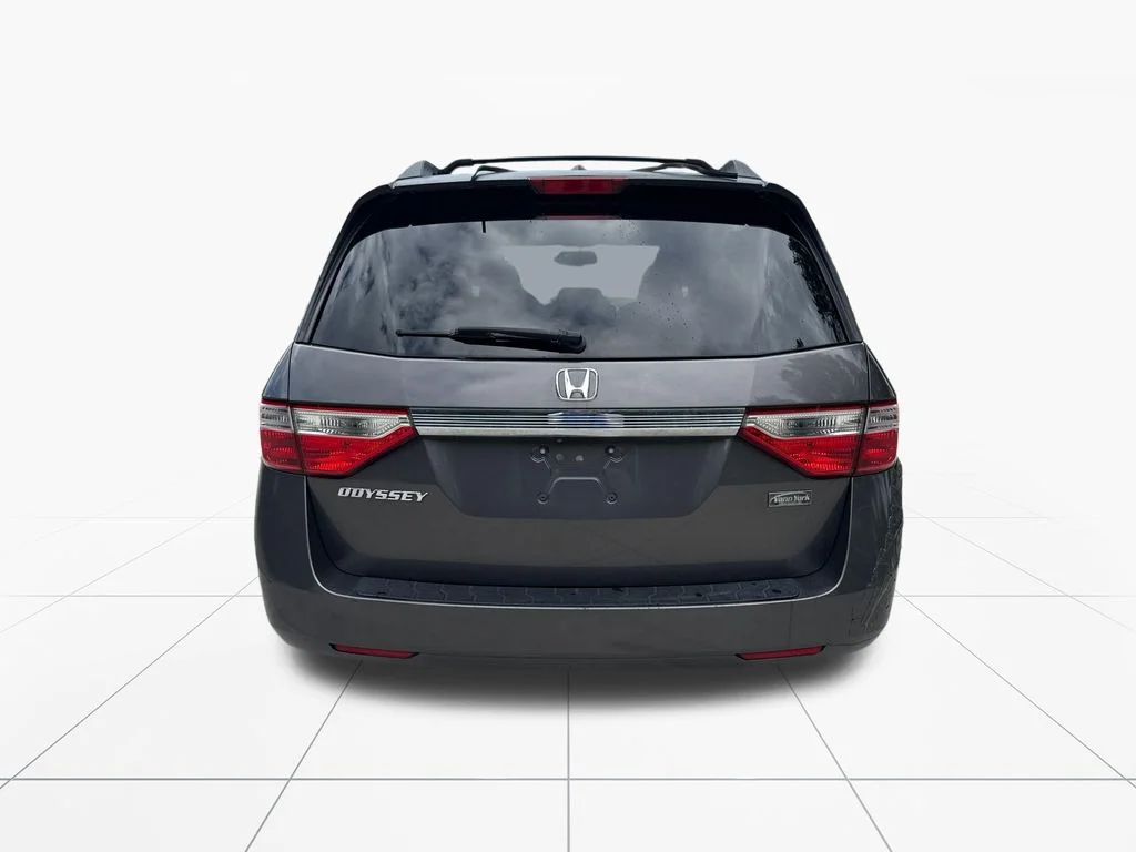 Used 2013 Alabaster Silver Metallic Honda EX-L image 7