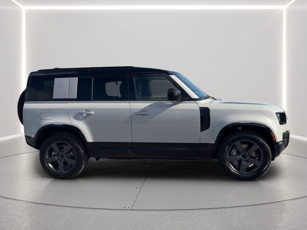 New 2026 Borasco Grey Land Rover X-Dynamic SE image 4