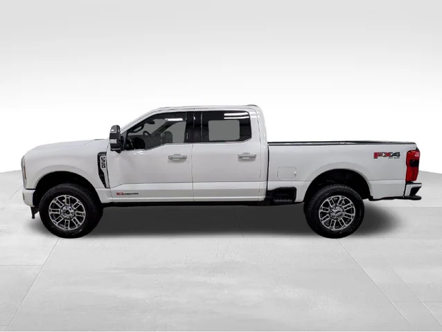 2027 Ford F-350SD F-350® Platinum®