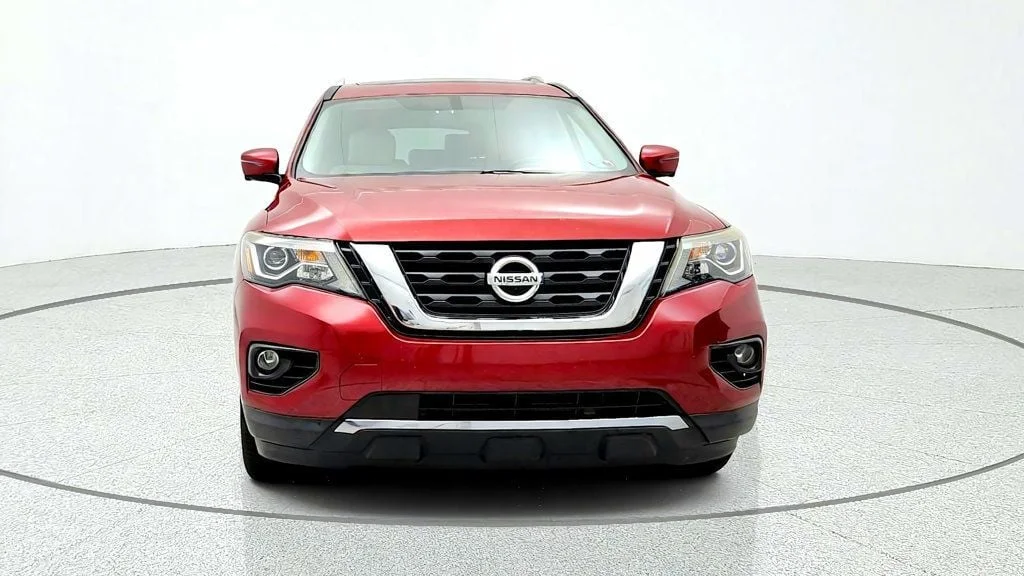 Used 2017 Not Specified Nissan 4x4 Platinum image 2