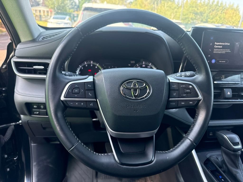 Used 2024 Midnight Black Metallic Toyota LE image 10