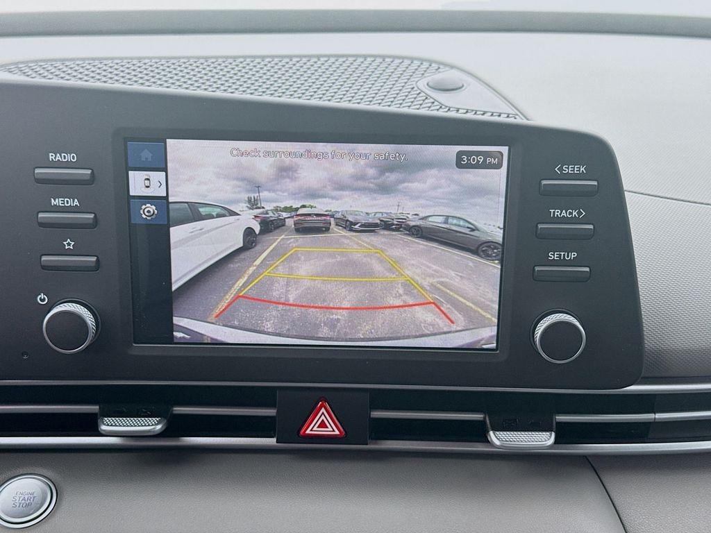 New 2026 Amazon Gray Hyundai SEL Sport image 11