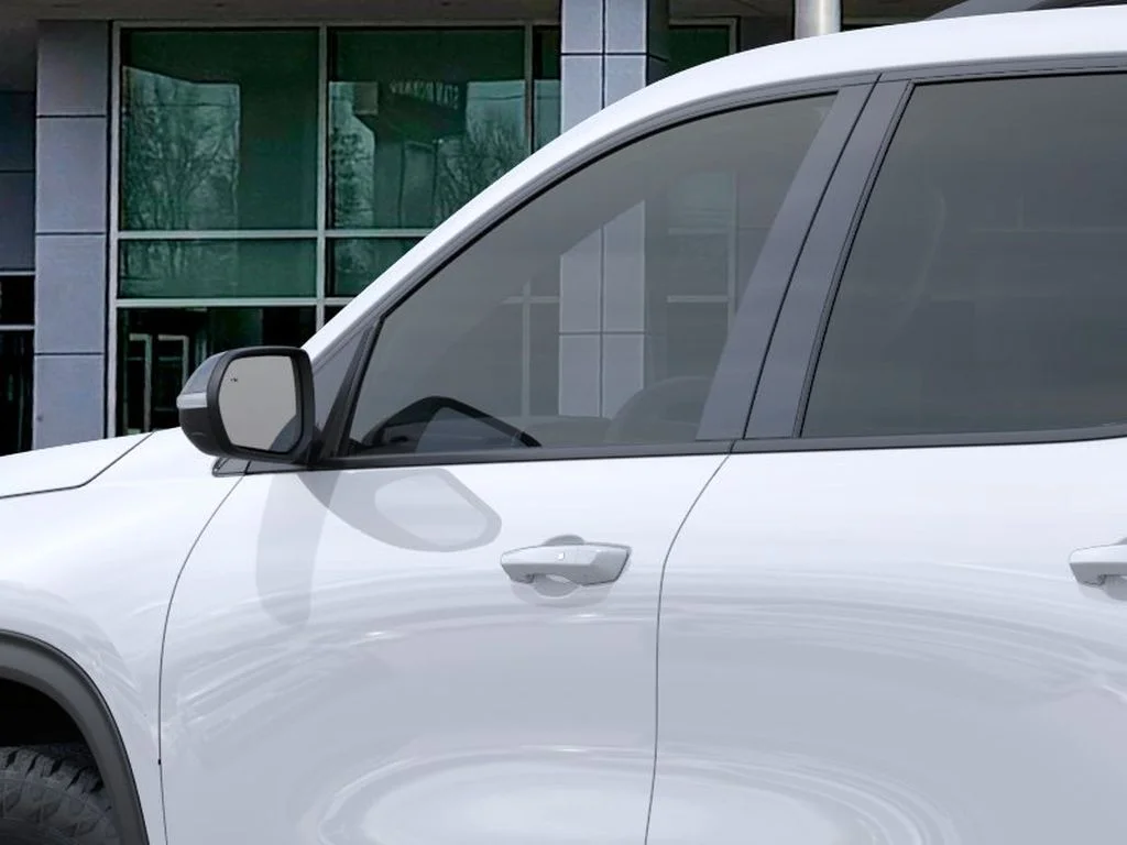 New 2027 Polar White Tricoat Chevrolet Z71 image 12