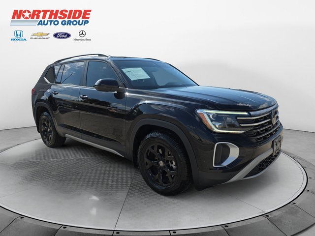 2024 Volkswagen Atlas 2.0T Peak Edition SEL