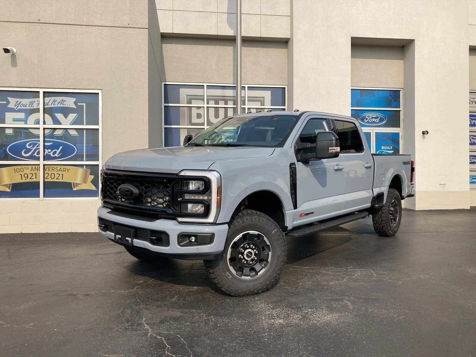 New 2026 Glacier Gray Metallic Tri-Coat Ford F-250® Lariat® image 1
