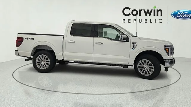 New 2026 Star White Metallic Tri-Coat Ford Lariat® image 7