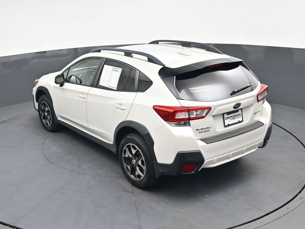 Used 2018 Crystal White Pearl Subaru Premium image 27