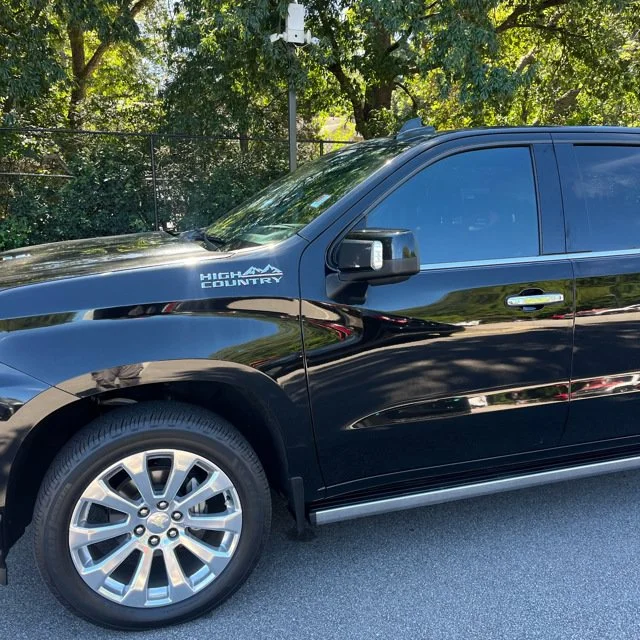 Used 2019 Black Chevrolet High Country image 9