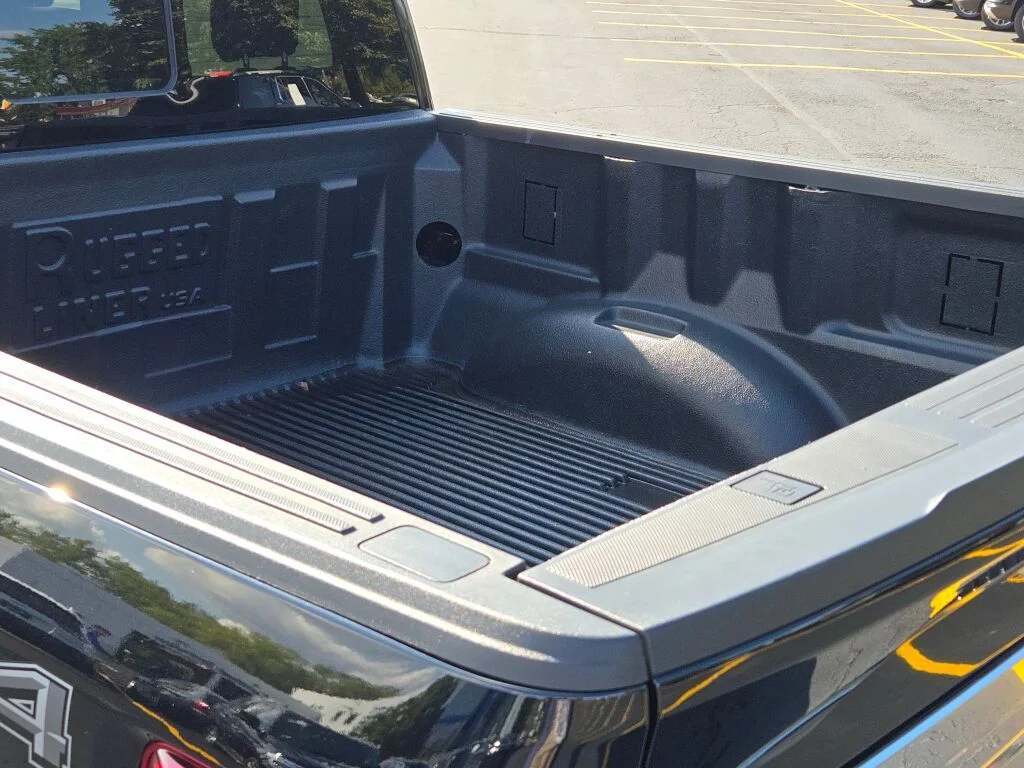 Used 2023 Black Ford Platinum image 15