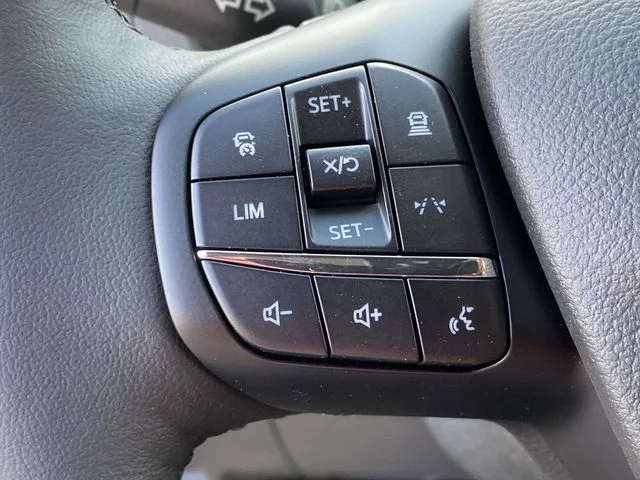 New 2026 White Ford XLT image 16