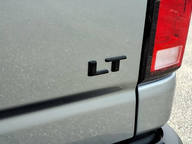 New 2026 Sterling Gray Metallic Chevrolet LT image 19