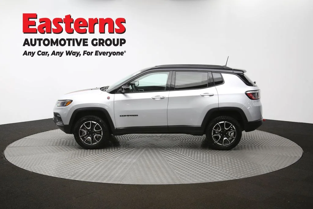 Used 2024 Silver Jeep Trailhawk image 58