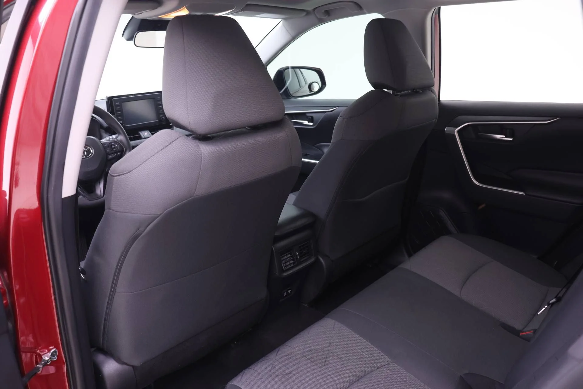 Used 2019 Ruby Flare Pearl Toyota XLE image 11