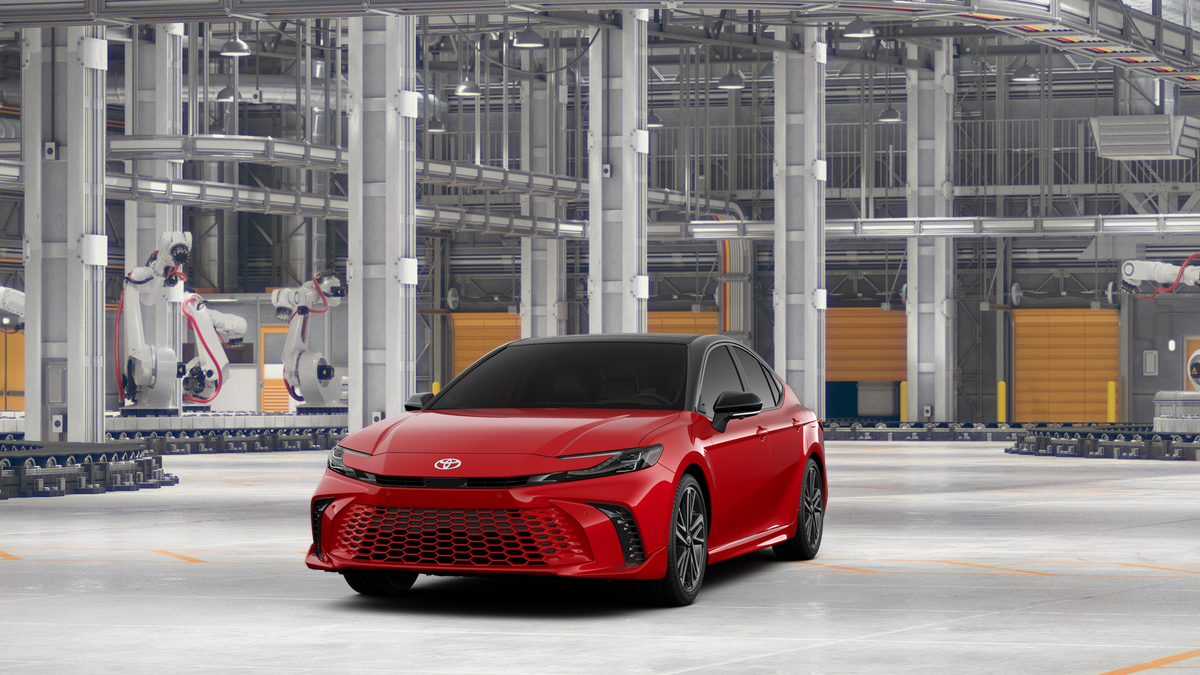 New 2026 Supersonic Red with Midnight Black Metallic roof Toyota XSE image 18