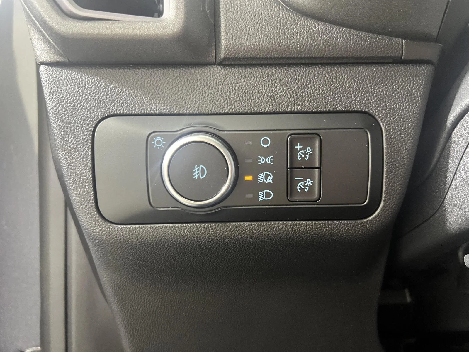 New 2026 Carbonized Gray Metallic Ford Big Bend® image 16