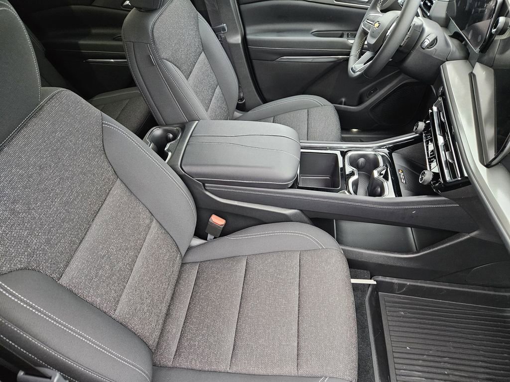 2026 Chevrolet Traverse LT - Photo 12