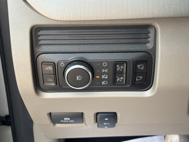 2026 Ford F-250 Super Duty Platinum - Photo 32