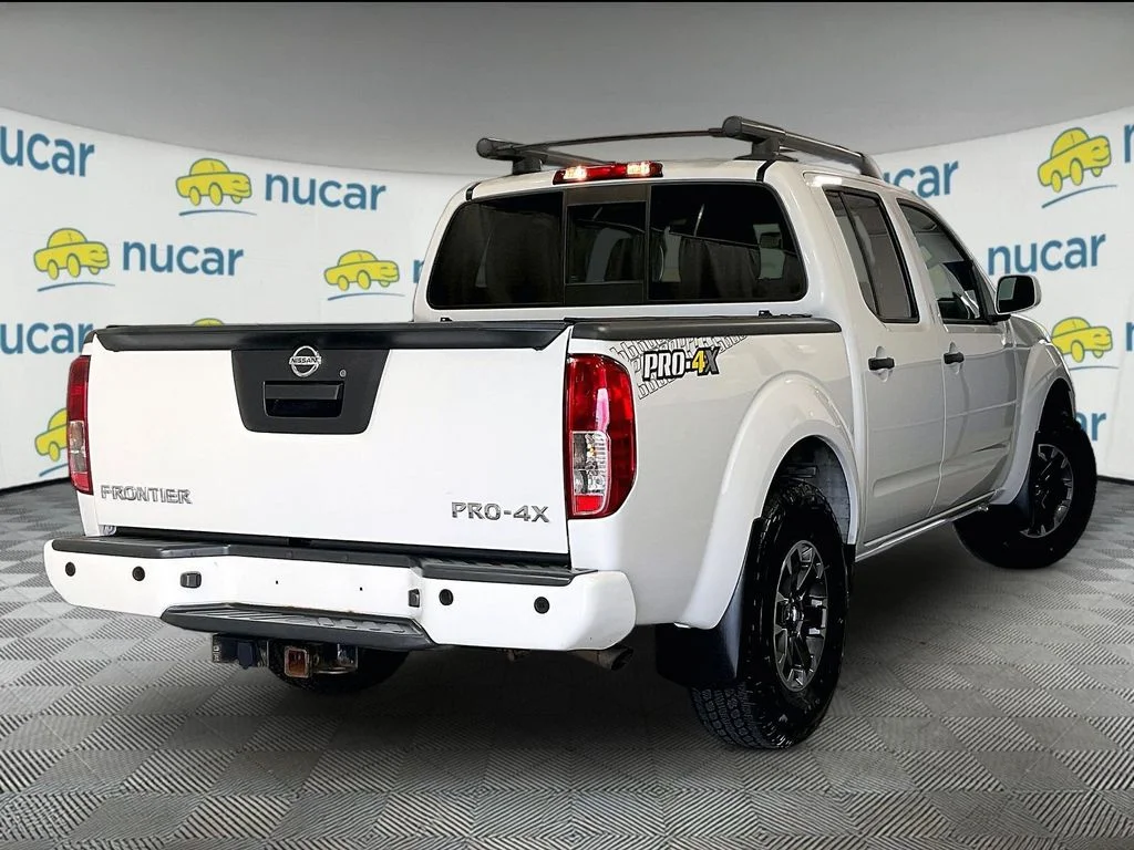 Used 2020 White Nissan PRO-4X image 6