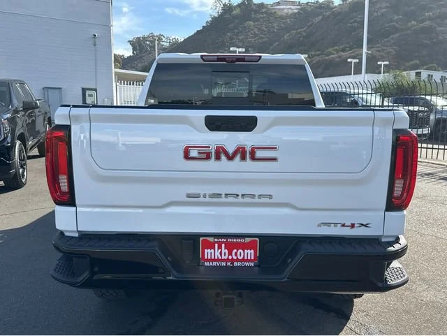 2026 GMC Sierra 1500 AT4X - Photo 12
