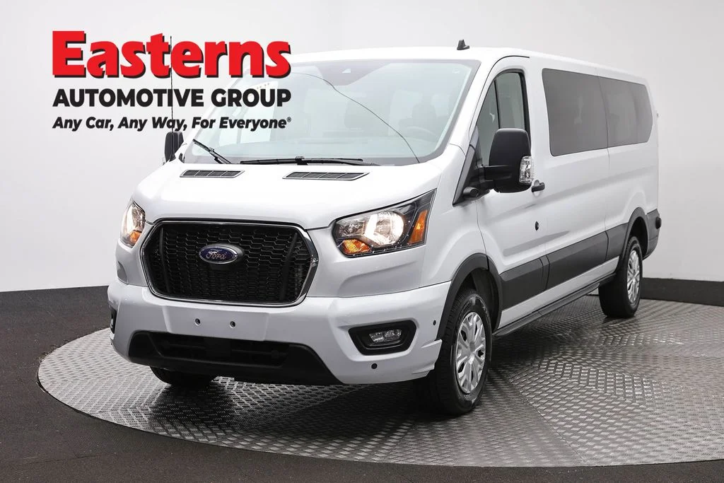 Used 2024 White Ford XLT image 1