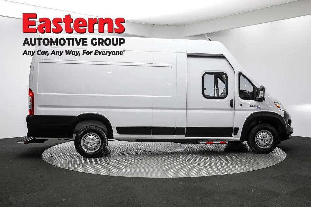 Used 2024 White Ram Super High Roof image 4