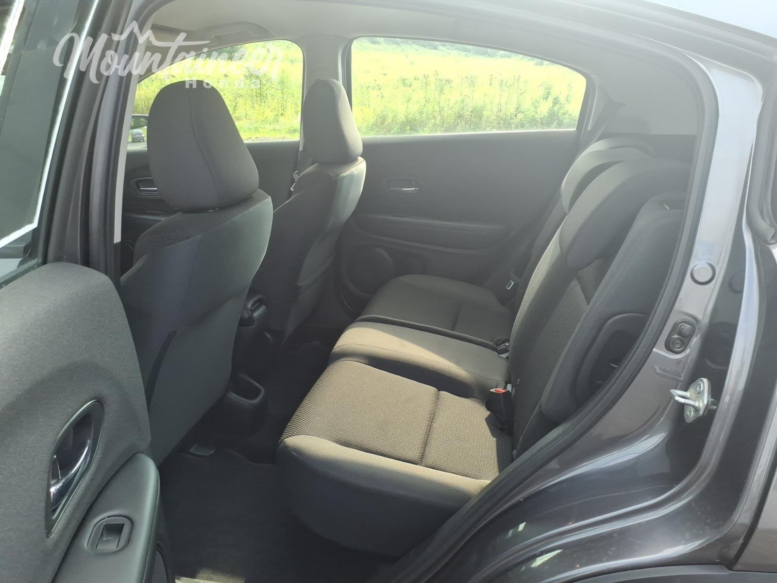Used 2022 Modern Steel Metallic Honda LX image 16
