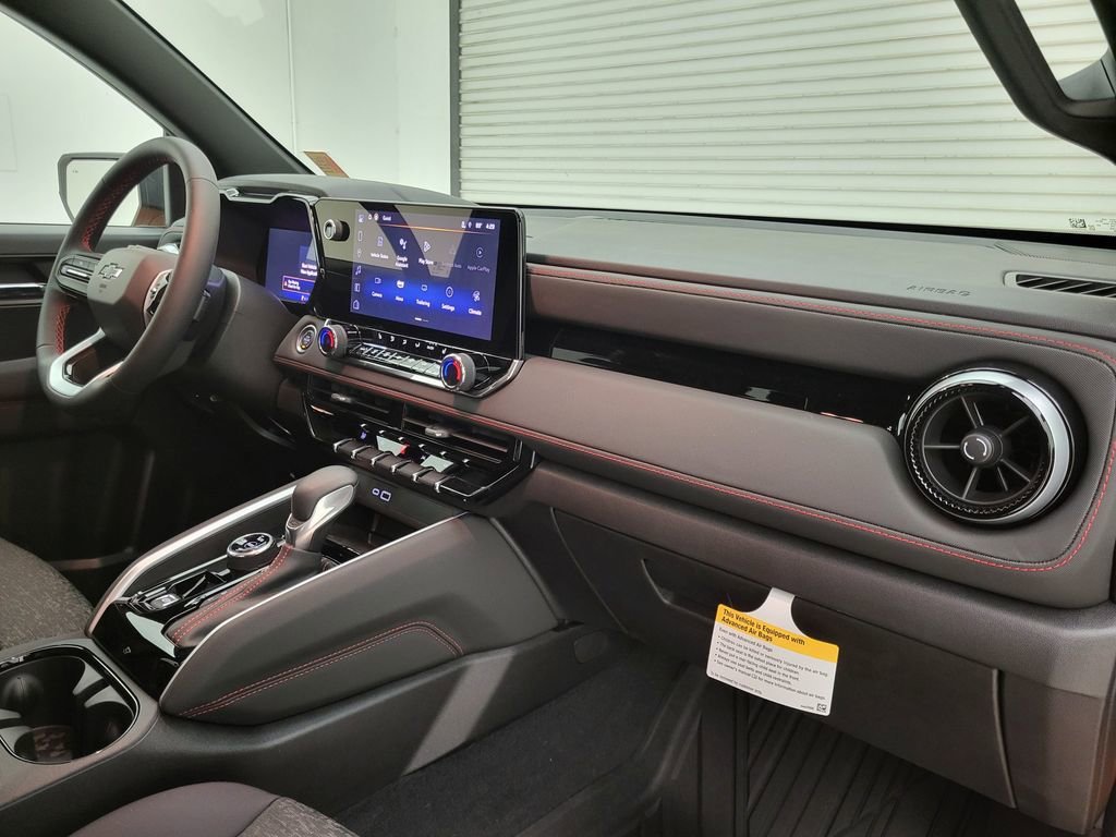 2025 Chevrolet Colorado Z71 - Photo 37