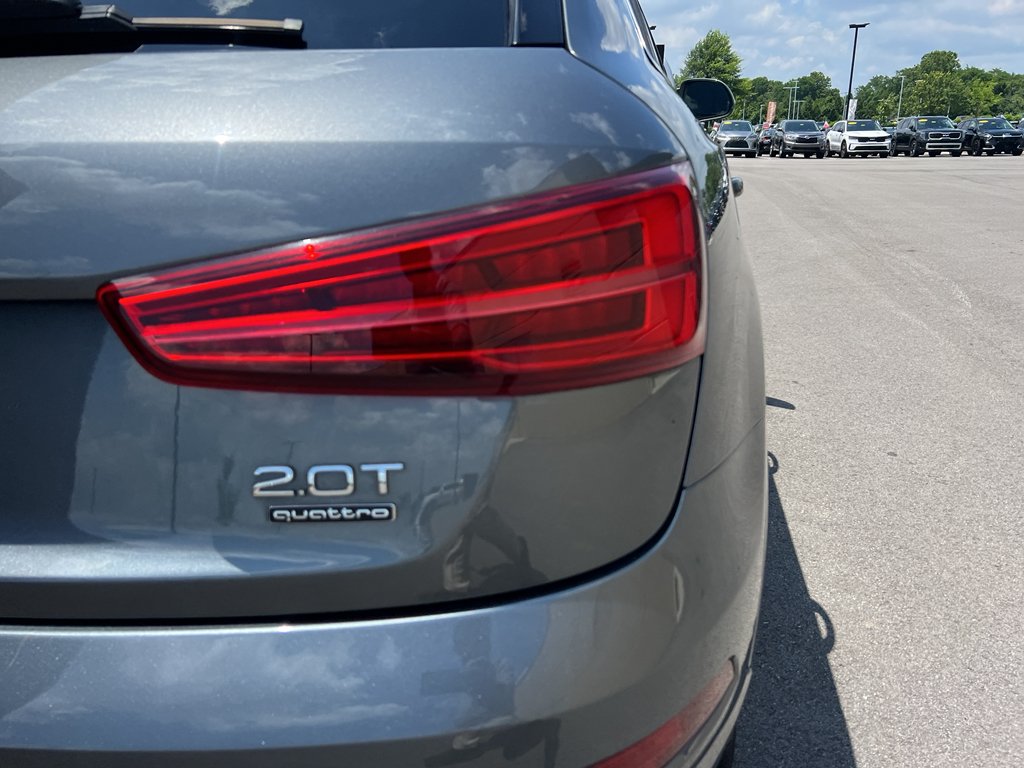 Used 2016 Monsoon Gray Metallic Audi Premium Plus image 15
