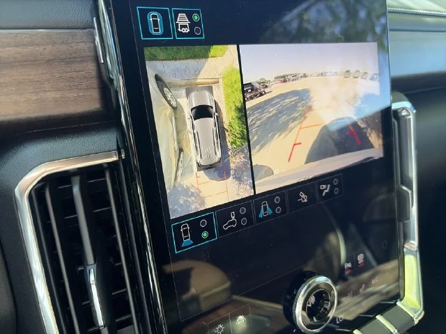 New 2027 White GMC Denali Ultimate image 19