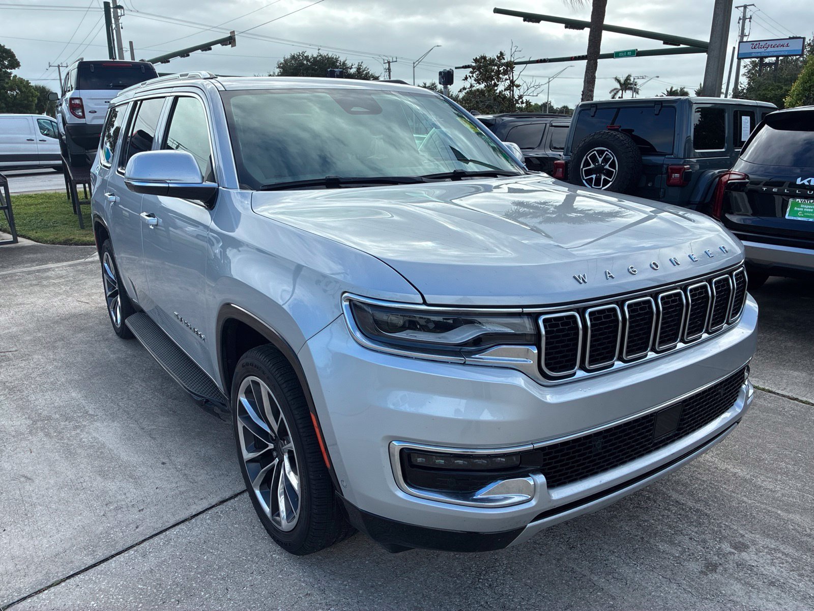 Used 2022 Silver Jeep Series II image 22