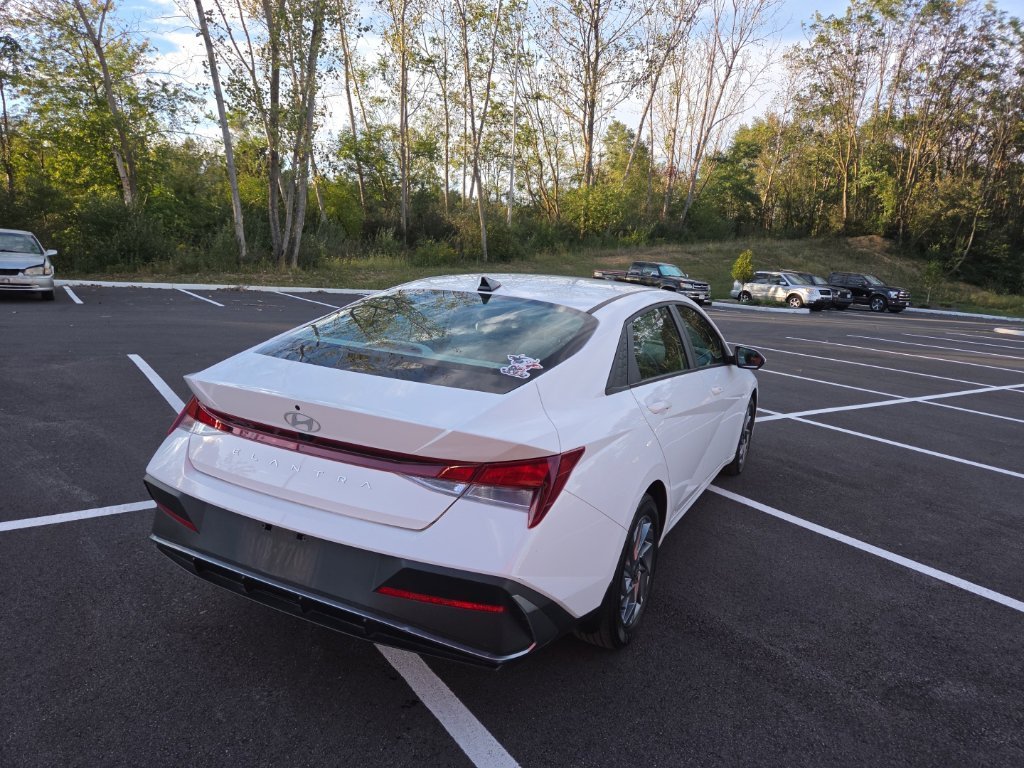 Certified Used 2024 White Hyundai SEL image 6