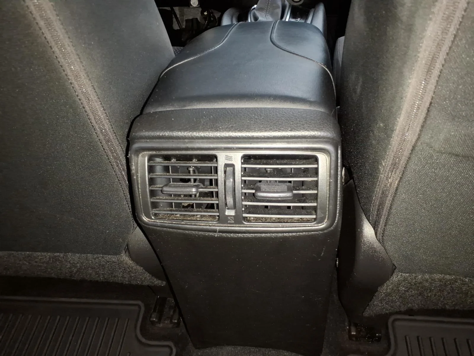 Used 2019 Scarlet Ember Tintcoat Nissan S image 21
