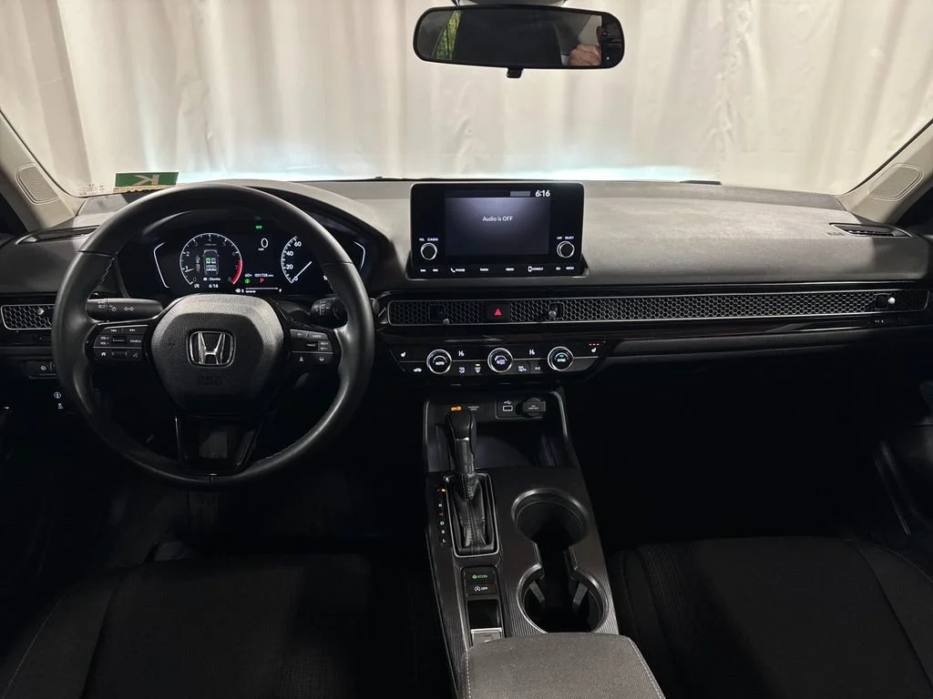 View 32