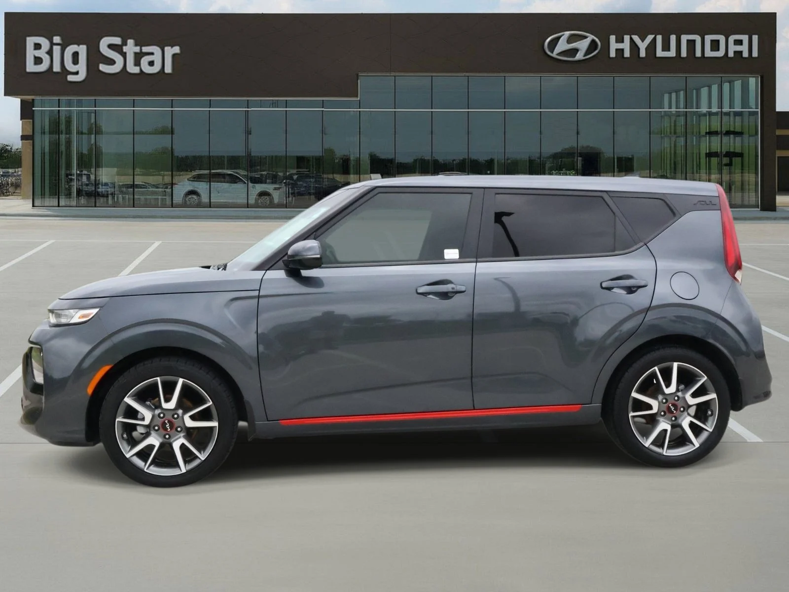 Used 2022 Kia Soul GT-Line with VIN KNDJ63AU5N7817677 for sale in Friendswood, TX