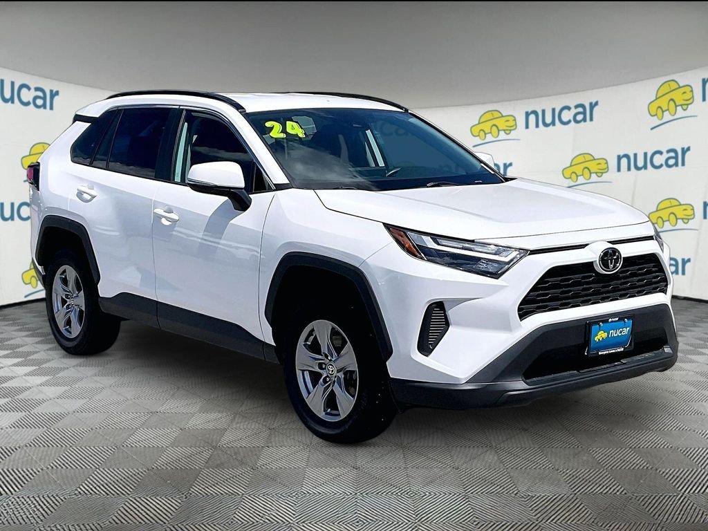 Used 2024 Ice Toyota XLE image 1