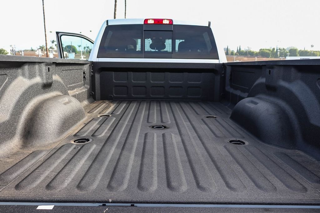 New 2026 Silver Ram Tradesman image 30