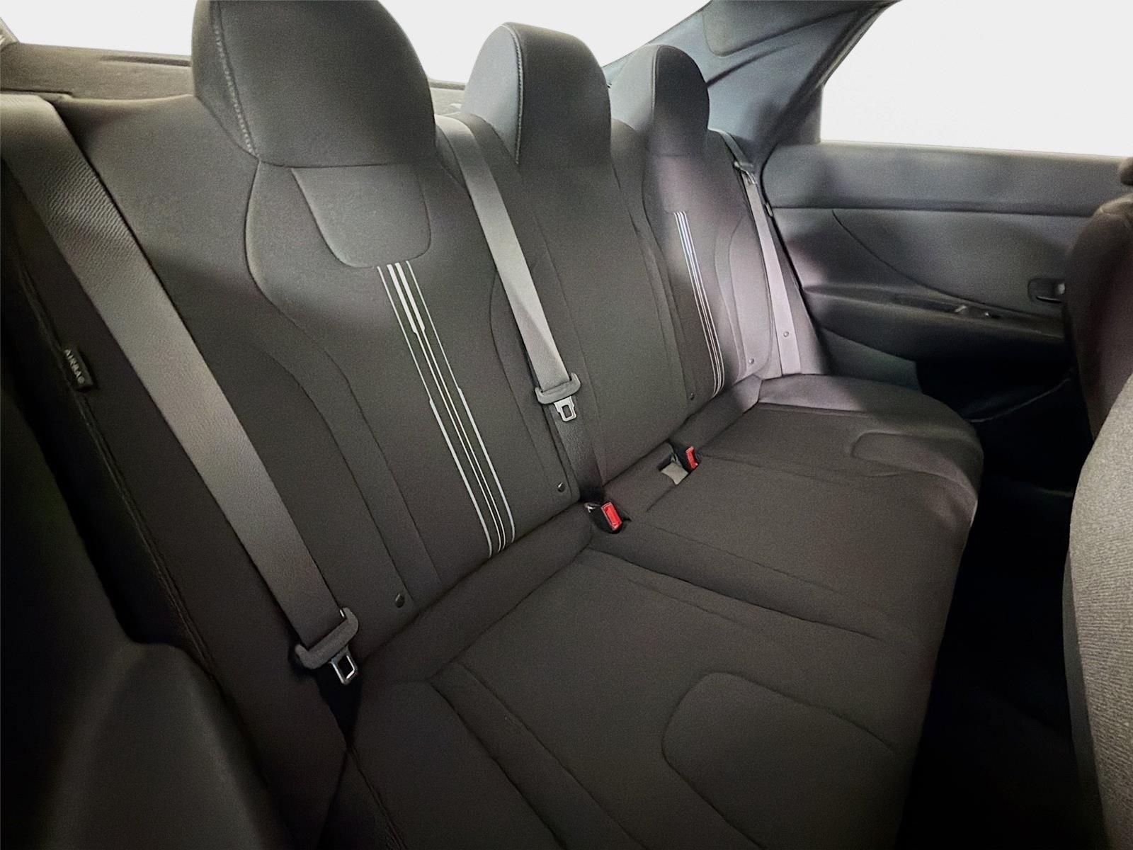 Used 2026 Amazon Gray Hyundai SEL Sport image 23