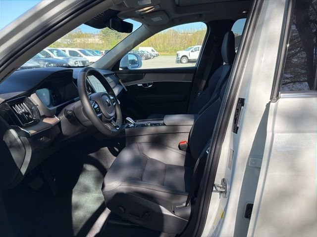 New 2026 Crystal White Volvo Plus image 13