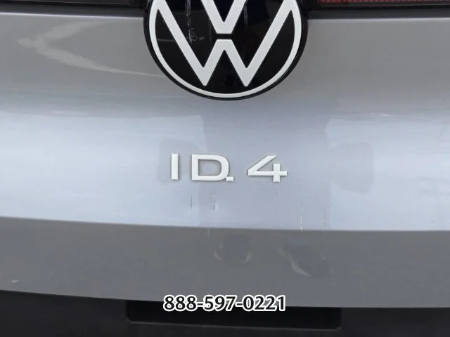 Used 2021  Volkswagen Pro S image 15
