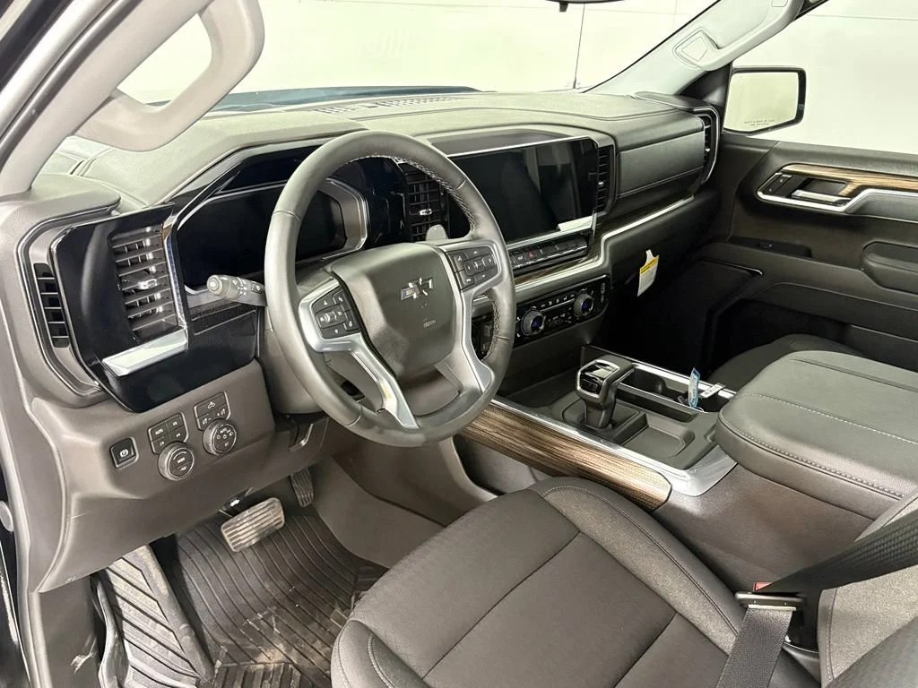 New 2026 Black Chevrolet RST image 19