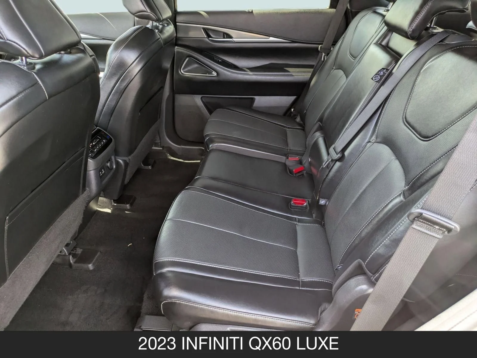 Used 2023 Warm Titanium INFINITI LUXE image 15