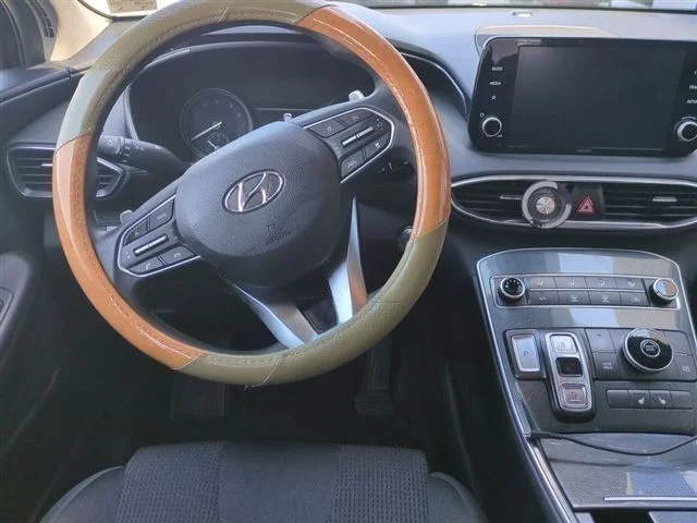 Used 2022 Black Hyundai SEL image 6