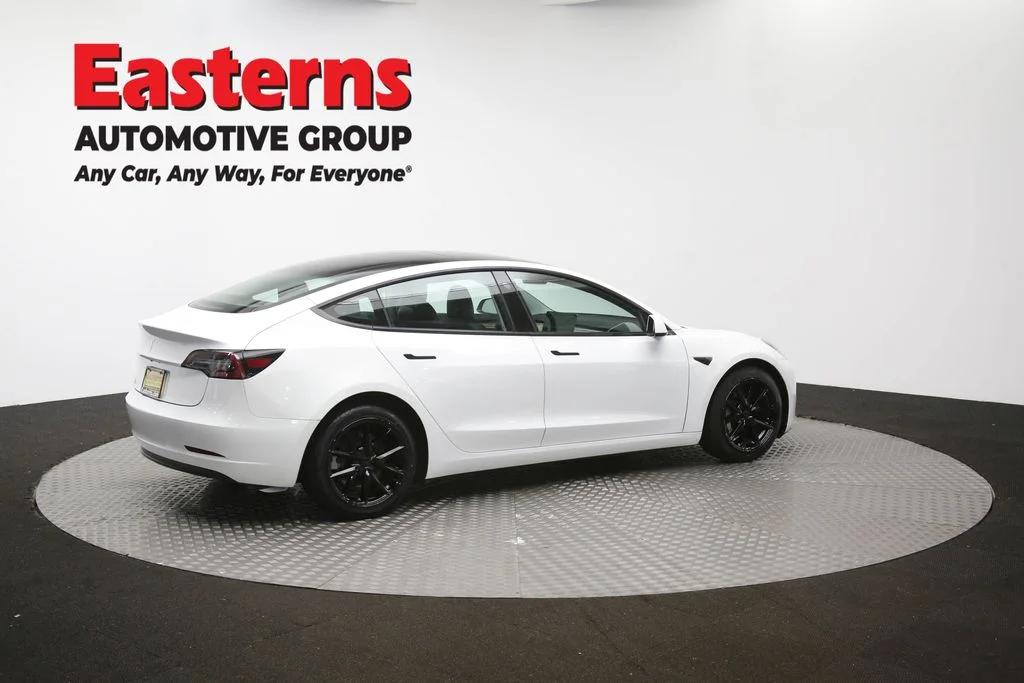 Used 2023 White Tesla Base image 38