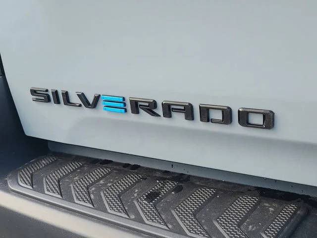New 2026 Slate Gray Metallic Chevrolet LT - Extended Range image 10