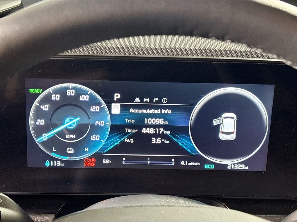 Used 2023 Steel Gray Kia Wind image 14